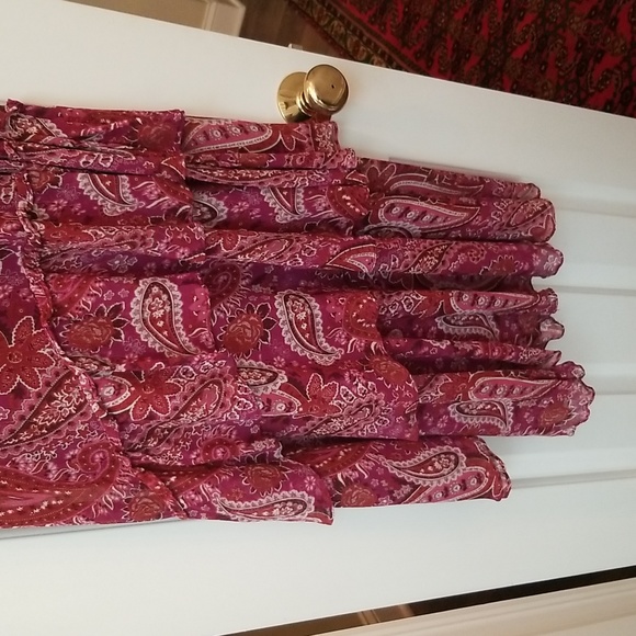 Sundance Red and Pink Silk Paisley Maxi Dress, Size 8 Petite, $35 - Picture 6 of 13